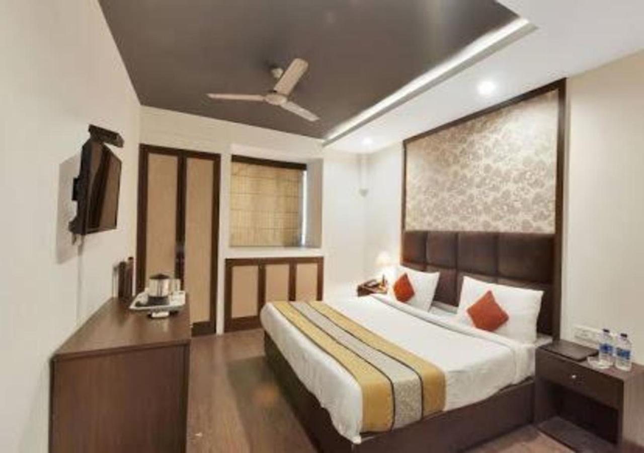 Hotel Loto - Sector 66 Noida Extérieur photo